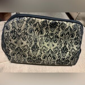 Christian Dior Black Gold Floral Large Beauty Makeup
Toiletry Cosmetic Bag